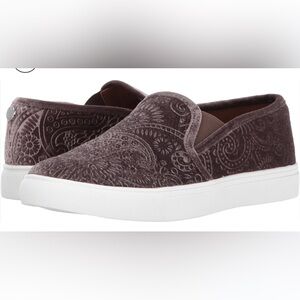 Steve Madden Women 10 Evangel Gray Velour Slip On Loafer Fashion Sneaker Shoes